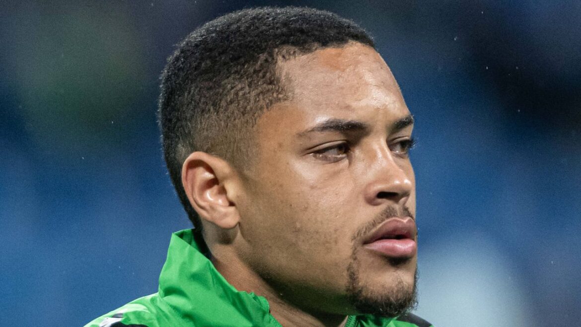 negociacao-de-vitor-roque-com-palmeiras-sofre-reviravolta;-entenda